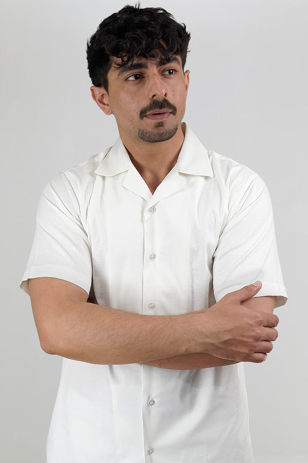 Mid White Heavy-Weight Irish Linen Cuban Shirt