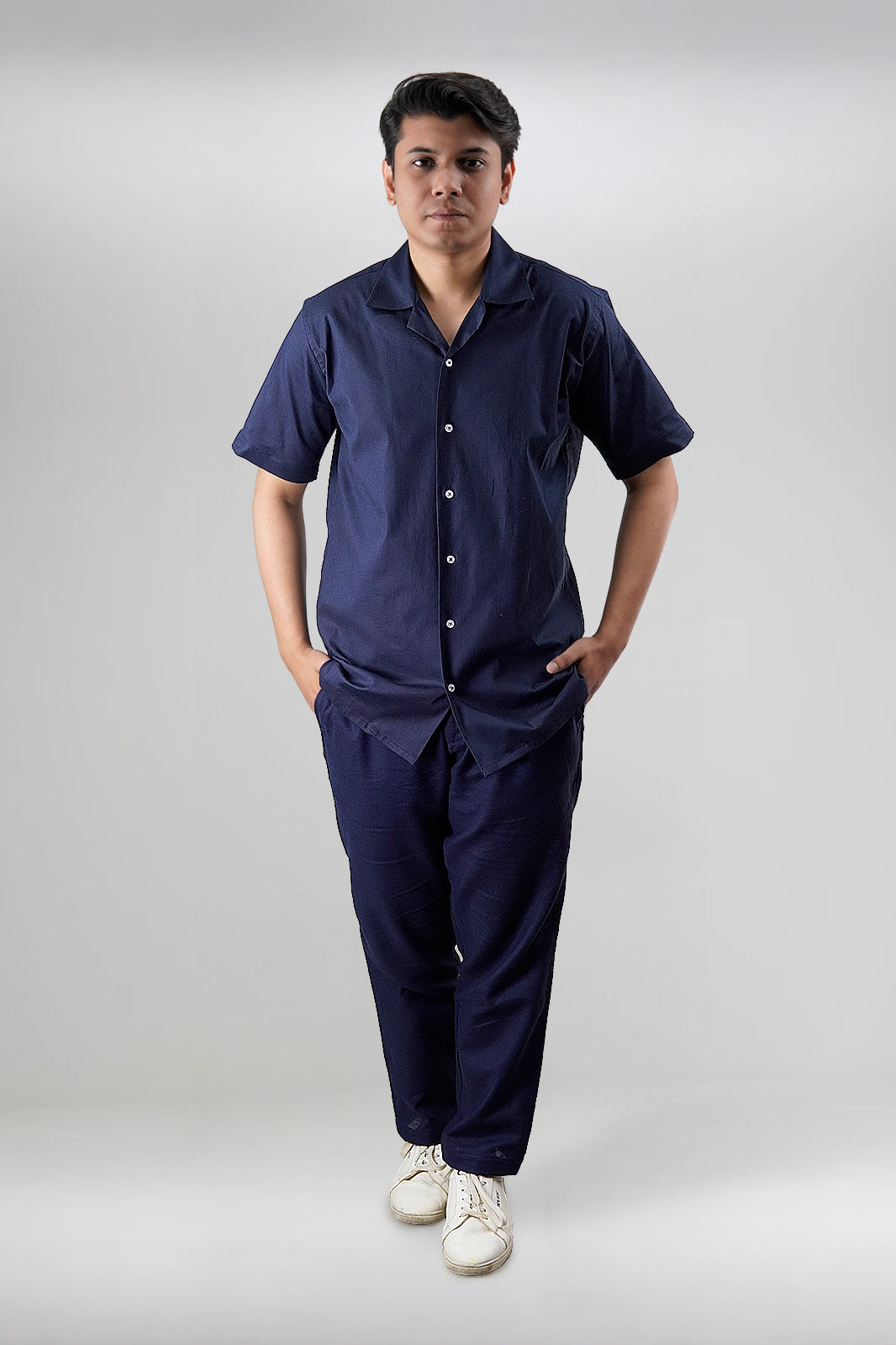 Men’s Navy Irish Linen Trousers