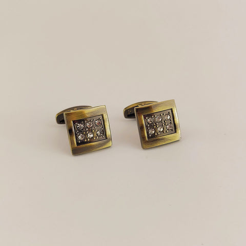 Cufflink 311