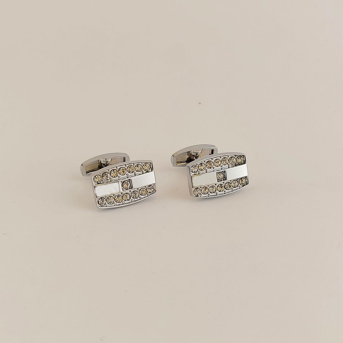 Cufflink 313