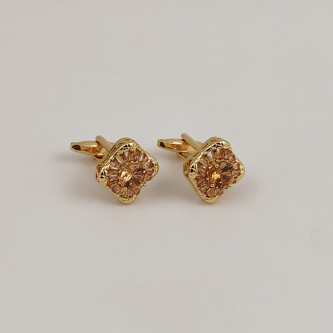 Cufflink 422