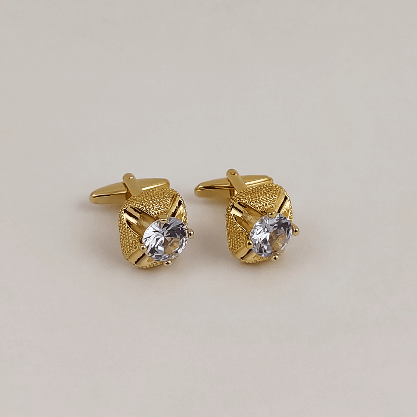 Cufflink 408