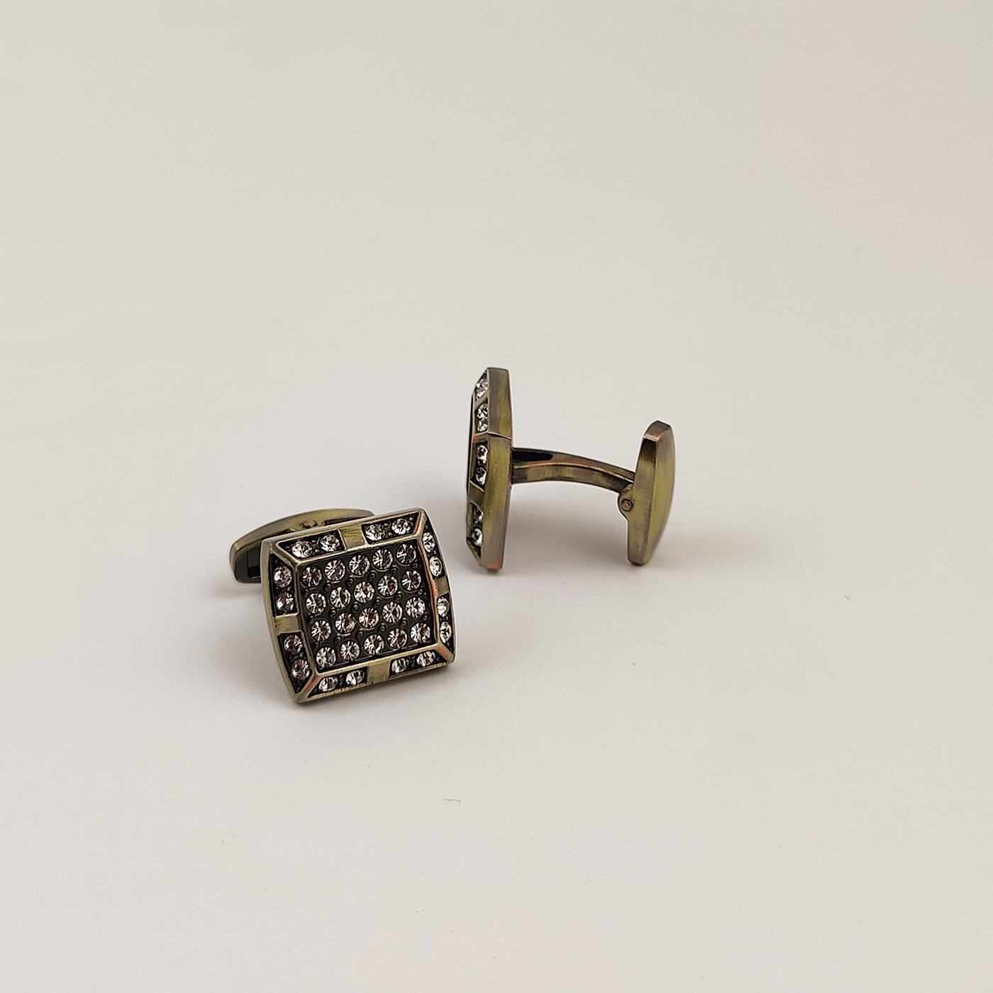 Cufflink 359