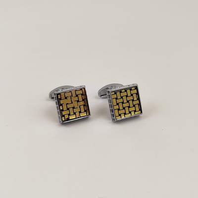 Cufflink 371