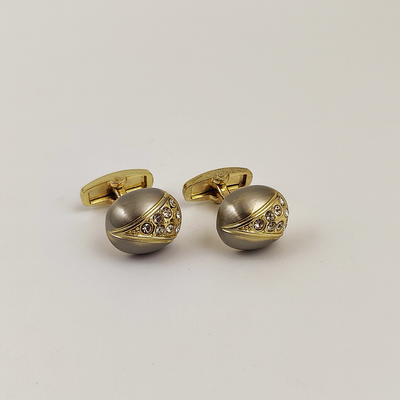 Cufflink 372