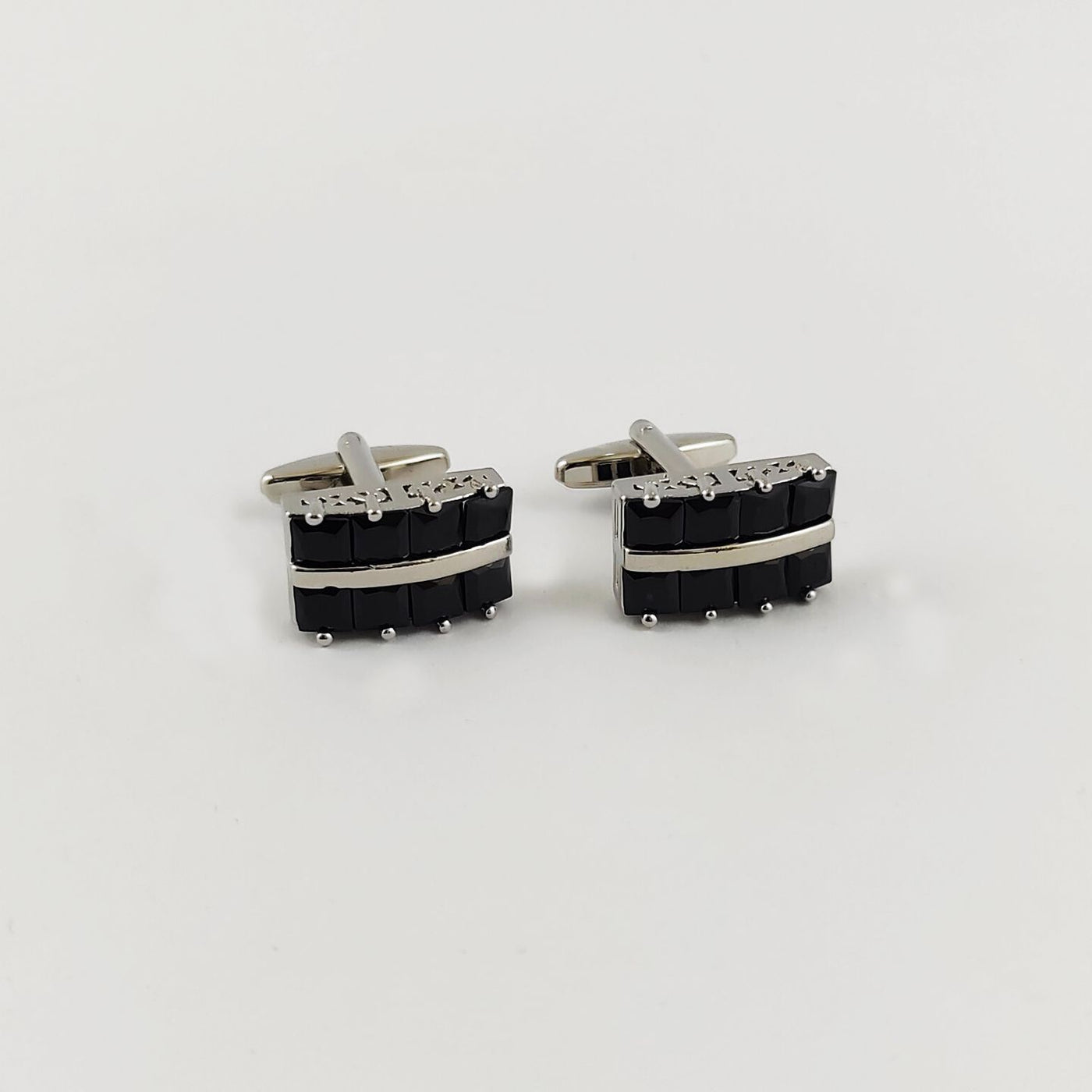 Cufflink 345