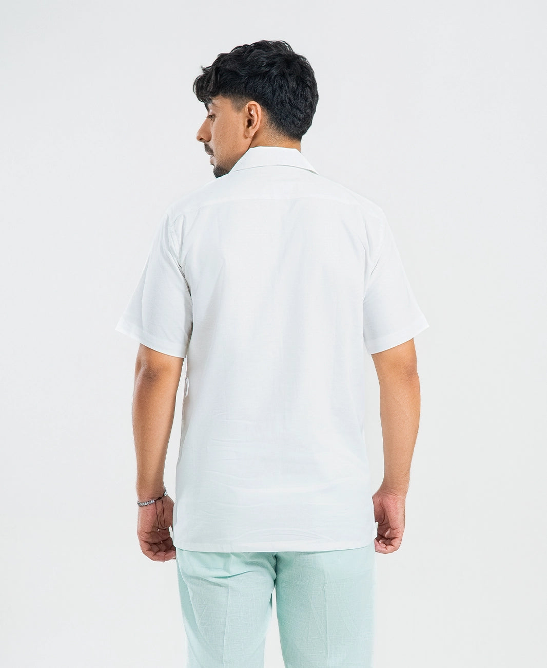 Mid White Heavy-Weight Irish Linen Cuban Shirt