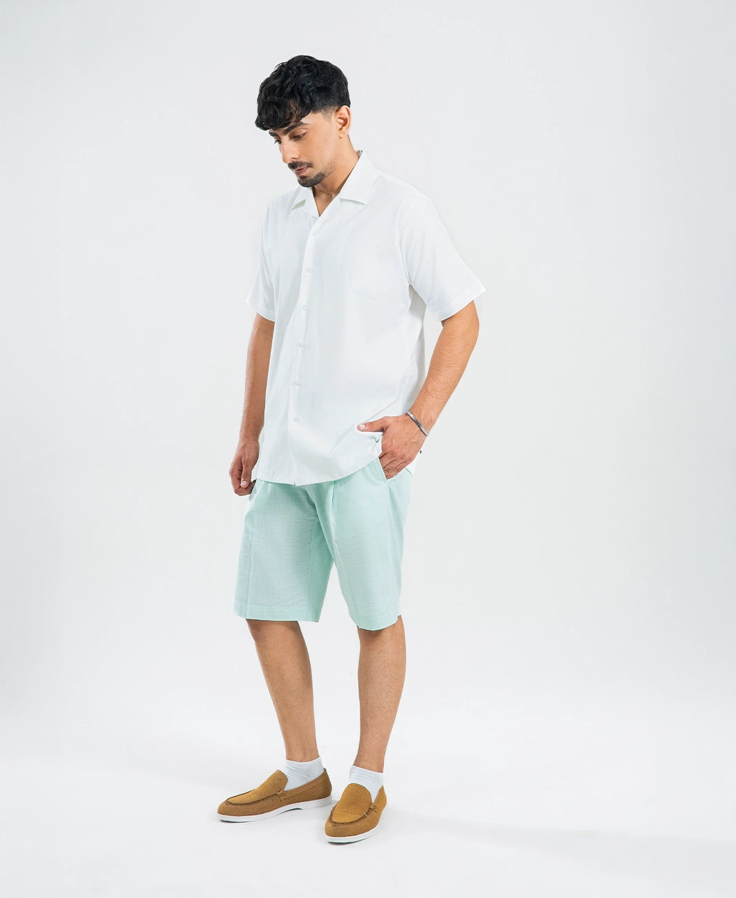Mid White Heavy-Weight Irish Linen Cuban Shirt