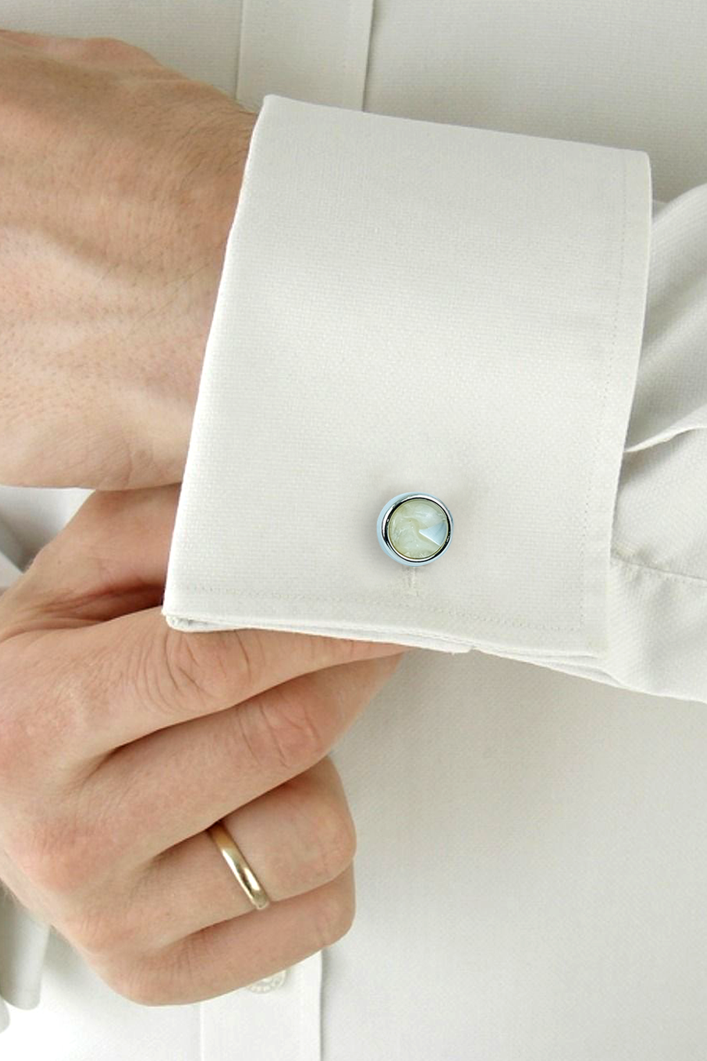 Silver-Tone Circular Mother of Pearl Inlay Cufflinks (Cufflink 431)