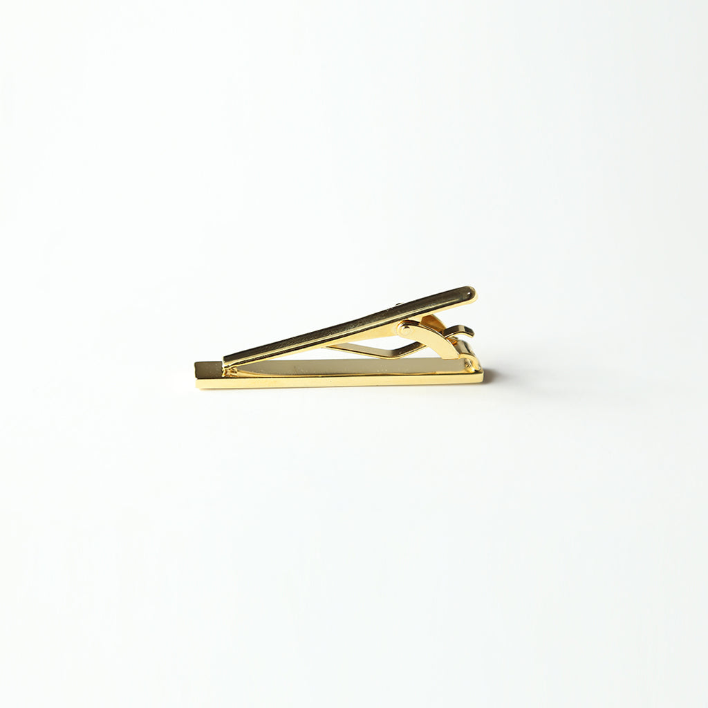 GOLDEN TIE PIN 02 by avocado