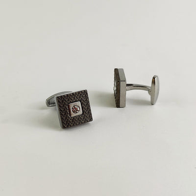 Cufflink 209